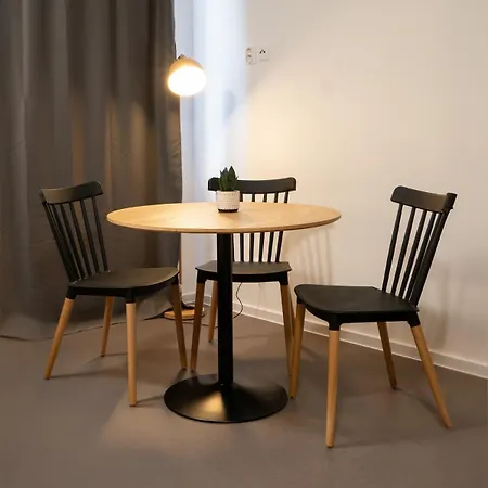 N12 Bright And Cozy With Ac And Parking