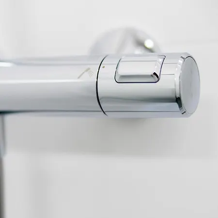 N12 Bright And Cozy With Ac And Parking Appartement Bratislava