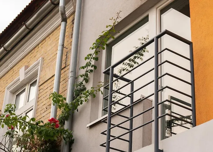 N12 Bright And Cozy With Ac And Parking