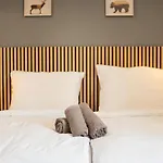 N12 Bright And Cozy With Ac And Parking Appartamento *