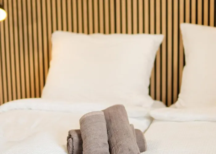 N12 Bright And Cozy With Ac And Parking Apartment Bratislava