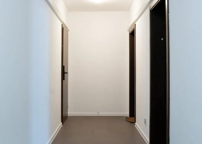 N12 Bright And Cozy With Ac And Parking *