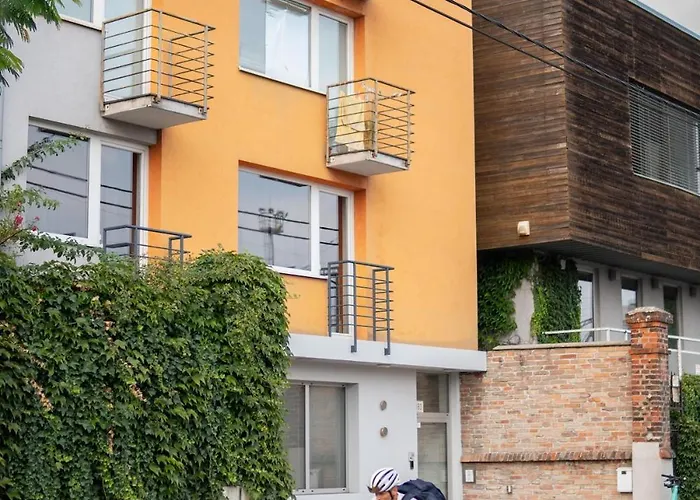 Apartment N12 Bright And Cozy With Ac And Parking Bratislava